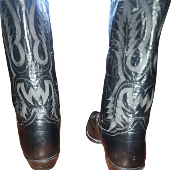 Vintage Tony Lamas 2923 Black Leather Pointed Toe Western Cowboy Boot Size 91/2B - Picture 4 of 7